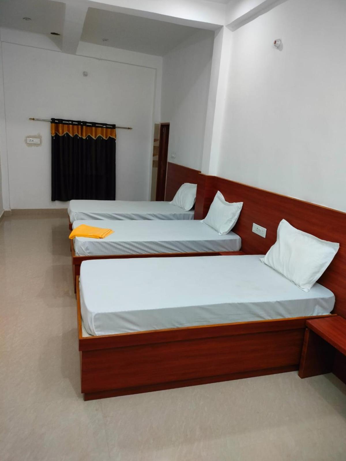 Shree Ram Guest House Near Ram Mandir Ayodhya Esterno foto